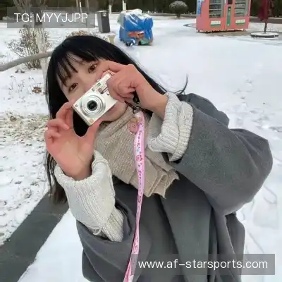 倪影